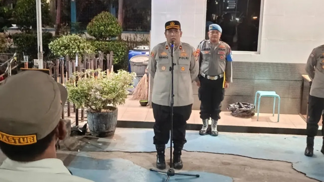 Kapolsek Cengkareng Kompol Fernando Saharta. [Instagram]